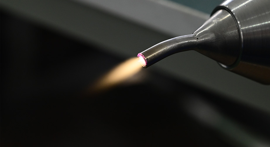 常見(jiàn)的大氣壓冷等離子體發(fā)生裝置