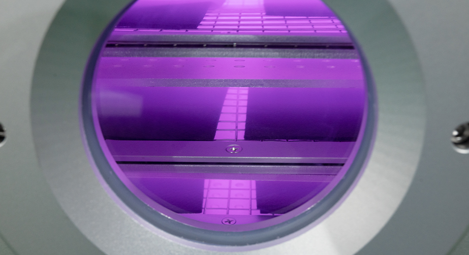 非熱等離子體處理在能源材料缺陷工程中的應用